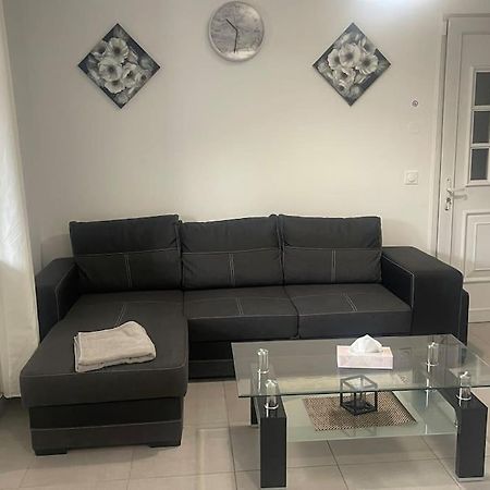 Apartmán L6/Villiers-Le-Bel Proche Roissy Exteriér fotografie